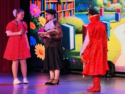 Открытие недели детской и юношеской книги "Блогер Вовка в книжном государстве"